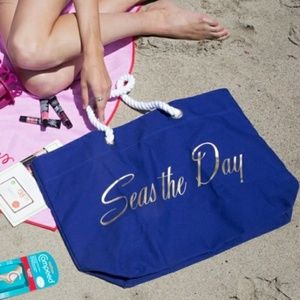 Trina Turk Seas the Day tote bag